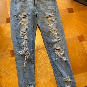 Ripped American Eagle Jeggings